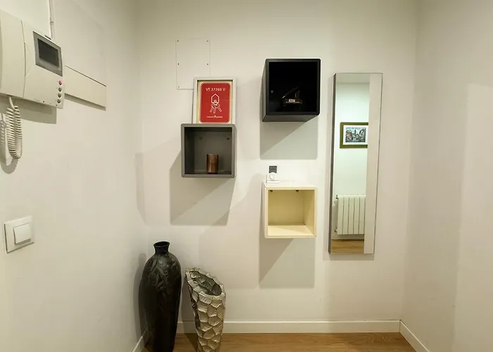 Luxury, Design, Relax, In Historical Street Lift