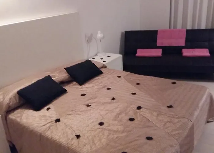 Apartamento En Edificio Apolo