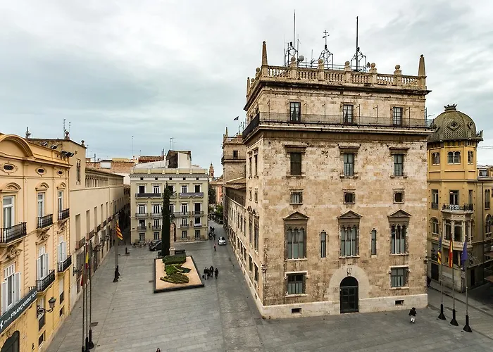 Apartup Palace House