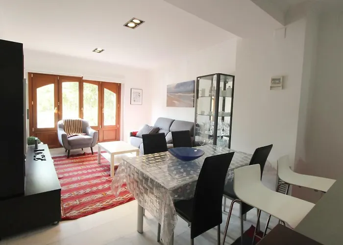 Precioso Apartamento Al Lado De Las Torres De Serrano