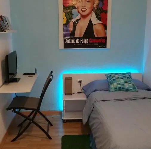 Habitacion Junto Torres Serranos