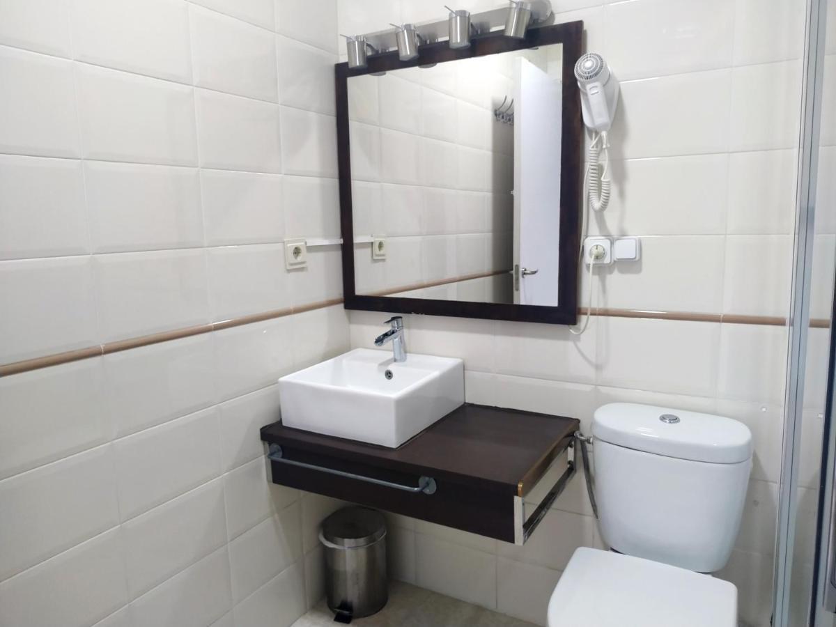Guest house Flats Friends Plaza De La Reina 2*