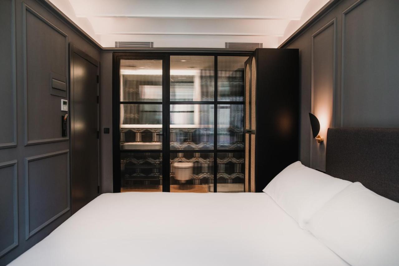 Reina 107 Boutique Guest house 2*