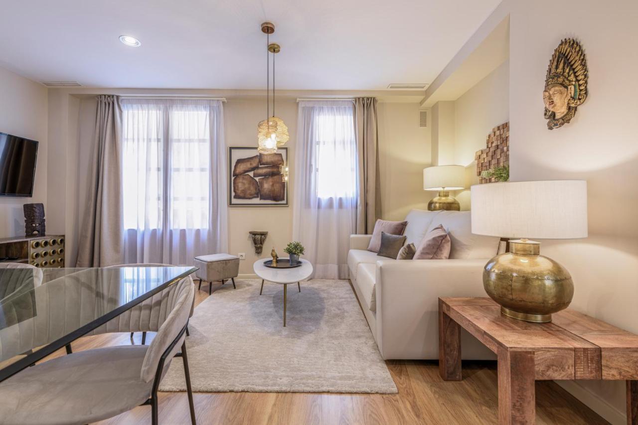 Ttdssa Vlc Ramellets Street Market Apartment Valencia
