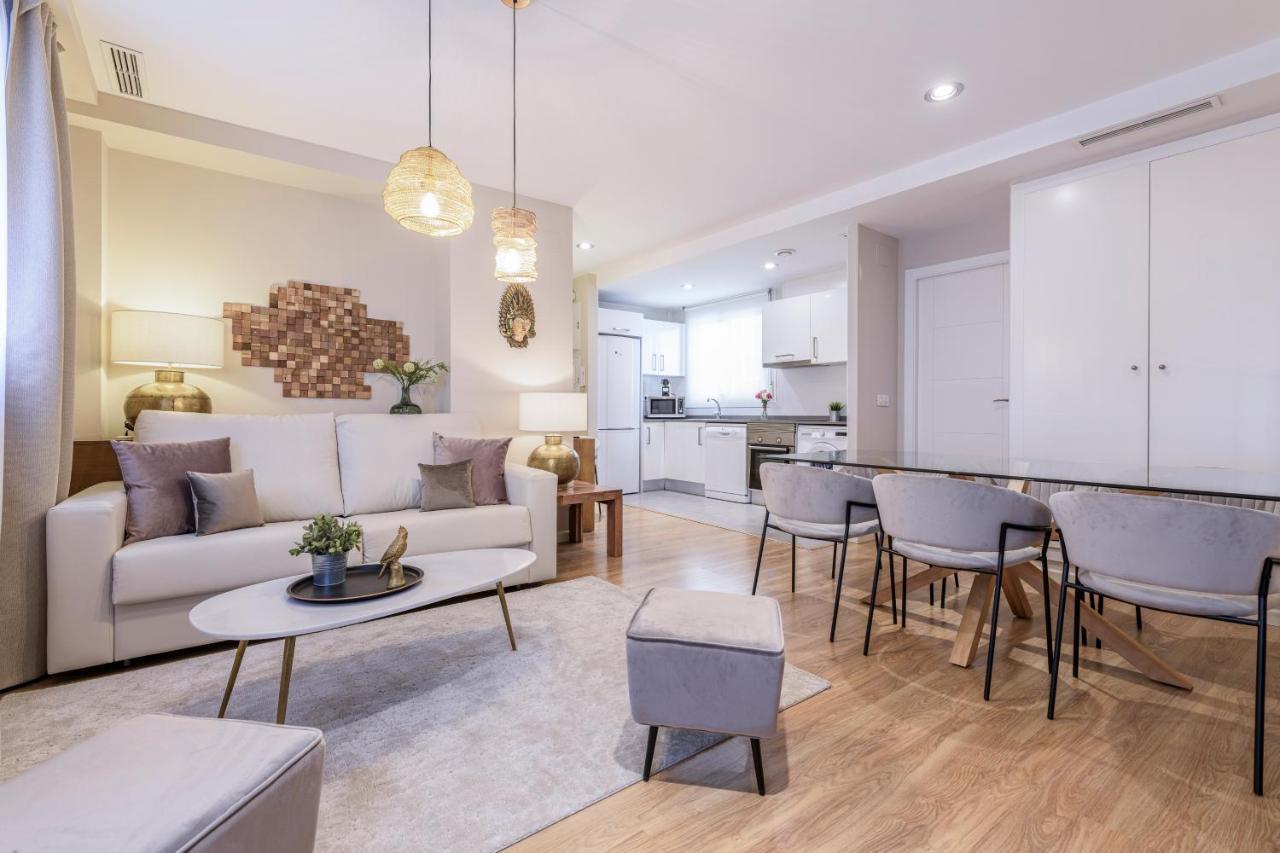 Ttdssa Vlc Ramellets Street Market Apartment