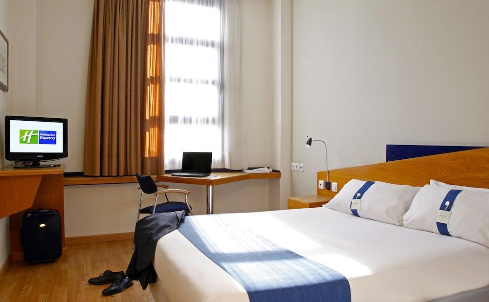 Hotel Express Ciudad De Ciencias By Ihg Valencia