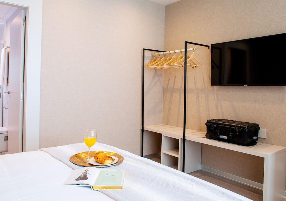 Voghe Premium Flats 4* Valencia