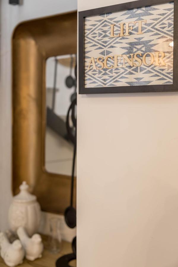 Maison Reina Bed & Breakfast 3*