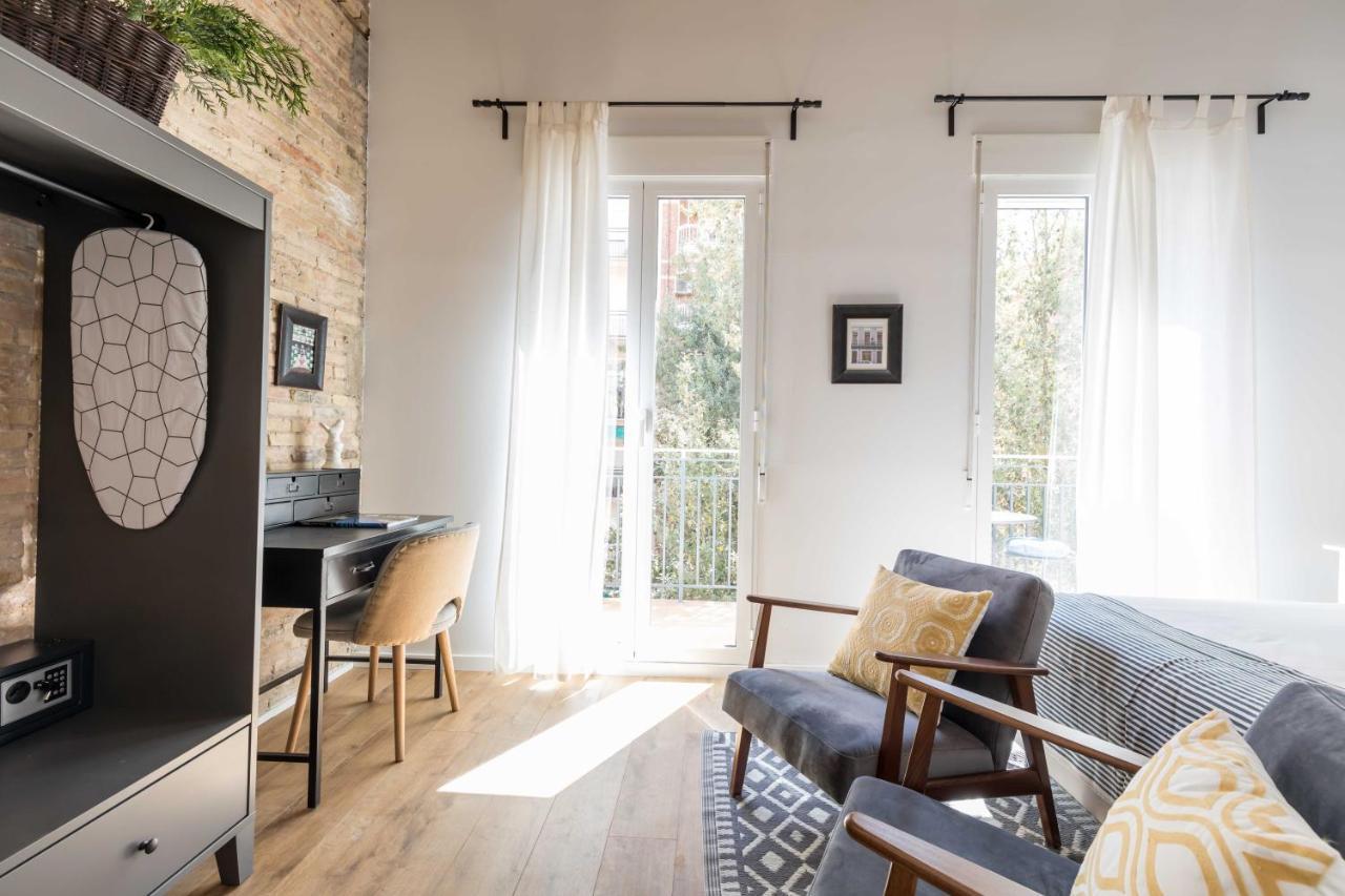 Maison Reina Acomodação com café da manhã  3*