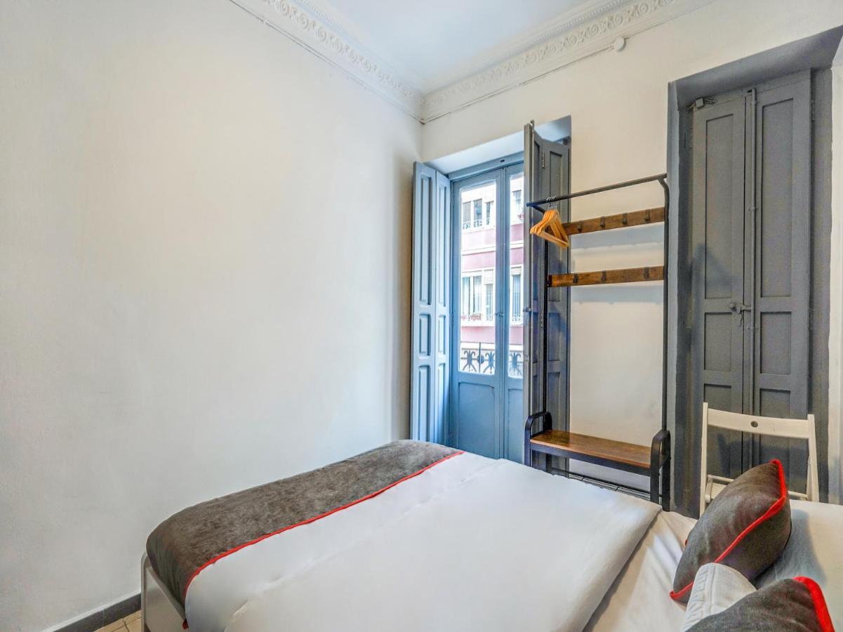 Guest house Oyo Ruzafa 3*