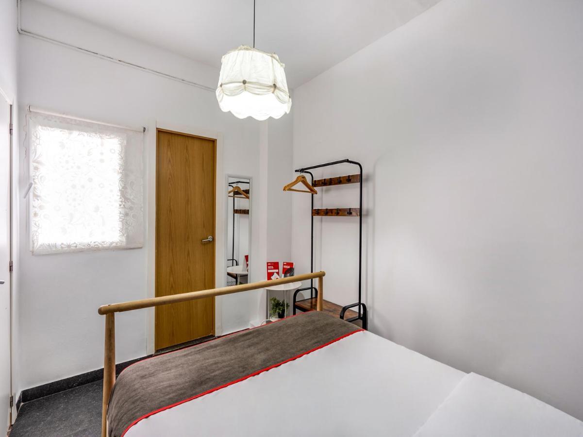 Guest house Oyo Ruzafa 3*
