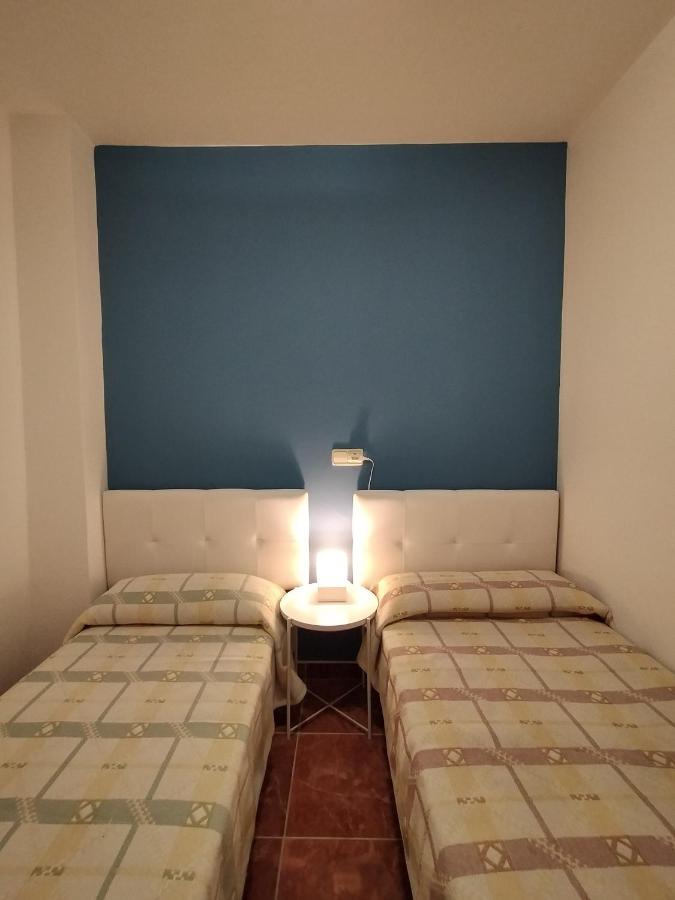 Cabanal Port Marina Apartment *