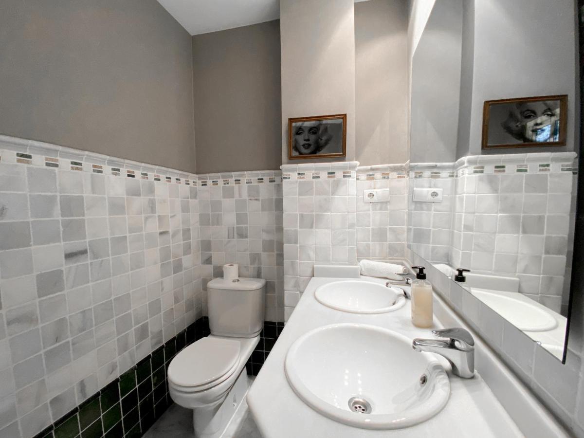 Centro. Wifi/aacc Jacuzzi Apartment