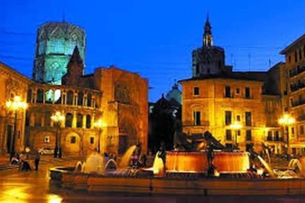 With Jacuzzi Free Wifi Apartment Valencia