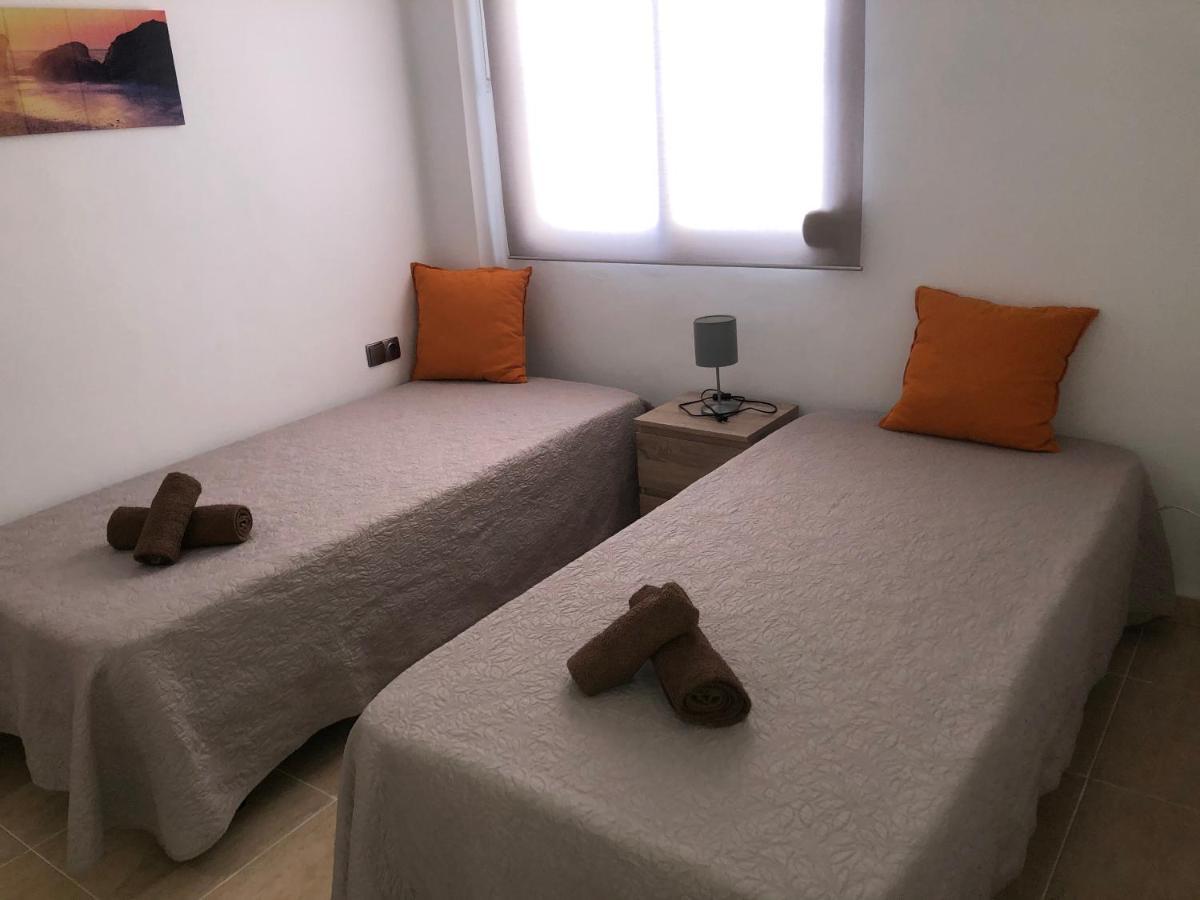 Apartment Calle Mora De Rubielos With Free Private Underground Parking *