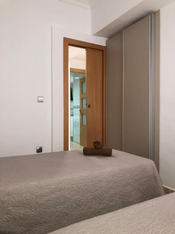 Apartment Calle Mora De Rubielos With Free Private Underground Parking