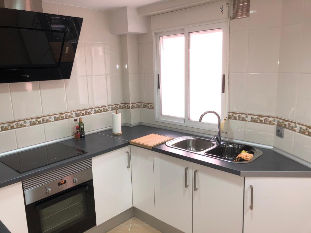 Apartment Calle Mora De Rubielos With Free Private Underground Parking Valencia