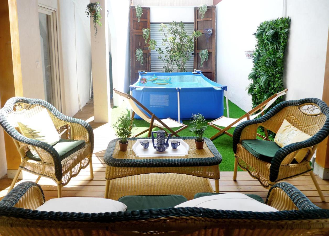 Appartement With Pool By The Beach *