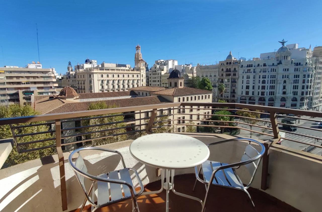 Sunny With Fantastic Terrace Views! Apartment Valencia