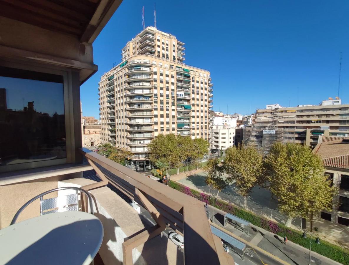 Sunny With Fantastic Terrace Views!