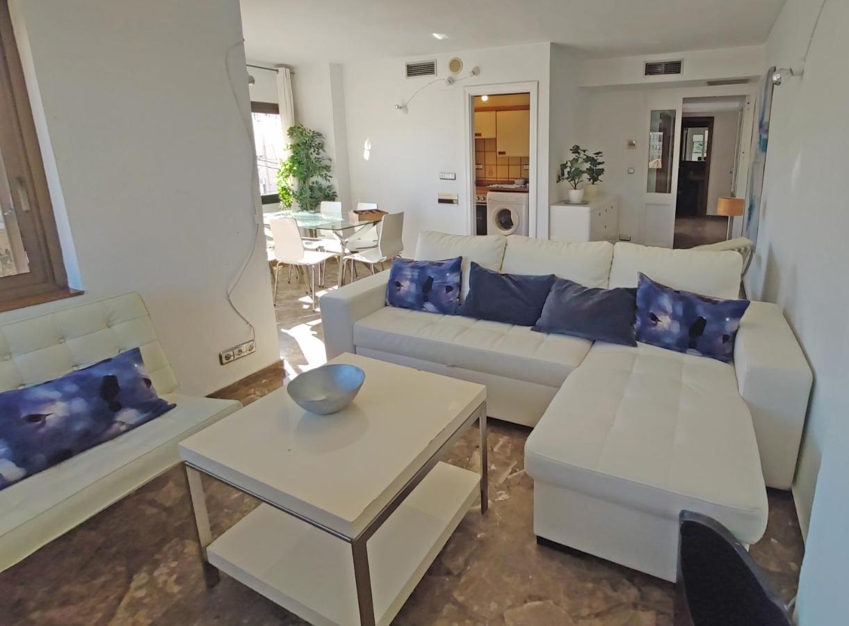 Sunny With Fantastic Terrace Views! *