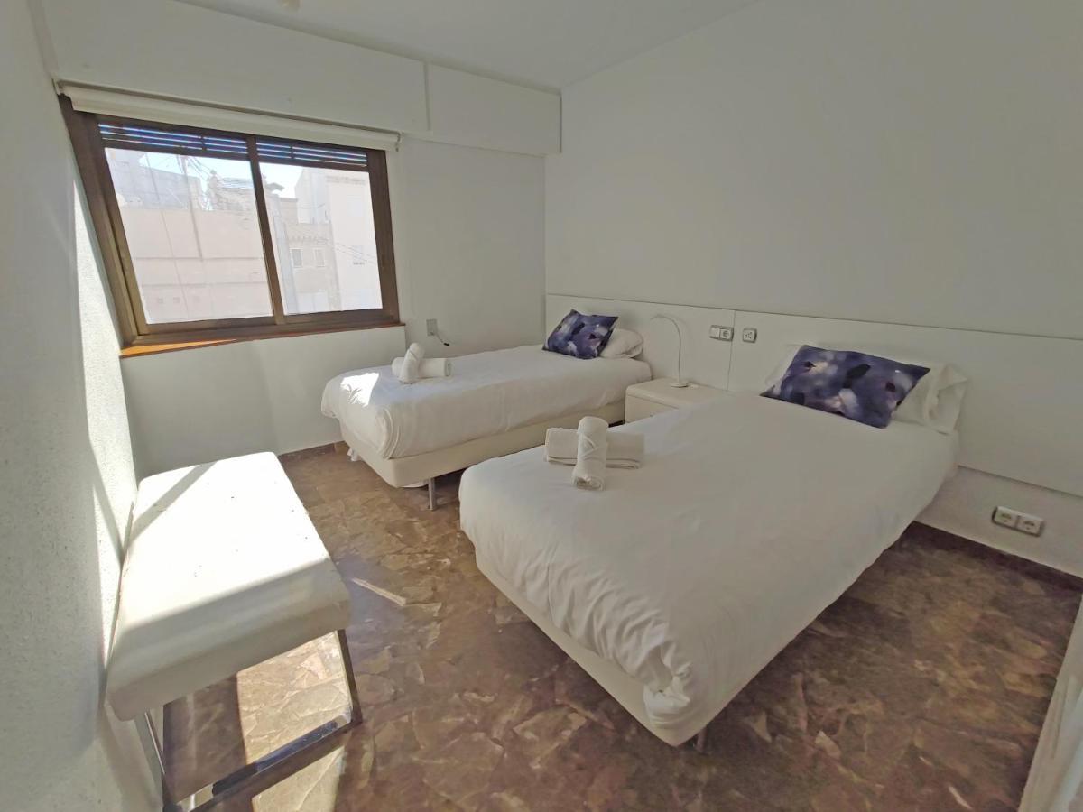 Sunny With Fantastic Terrace Views! Apartment Valencia