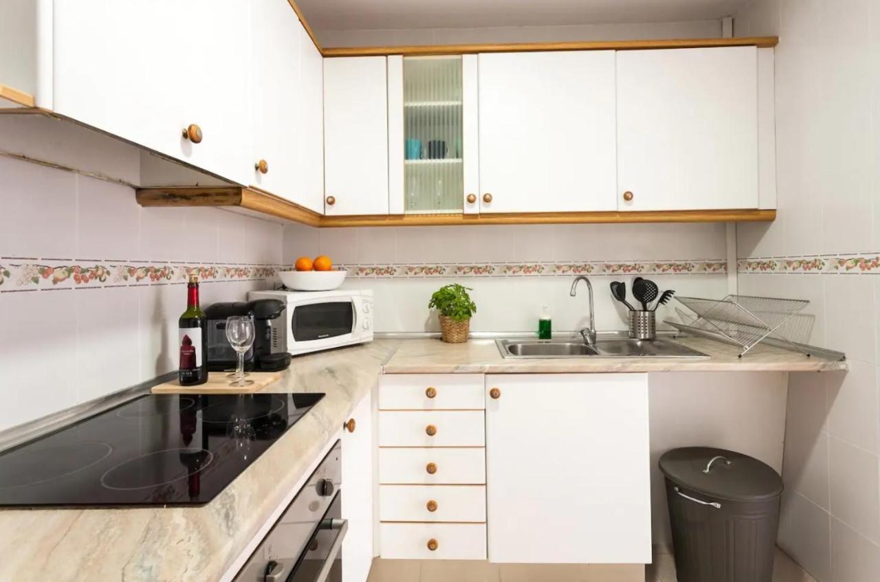 Apartment Spacious, Bright Next To The Old Town