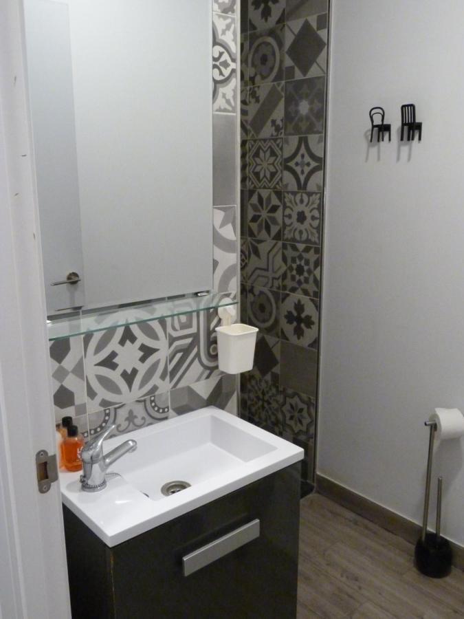 Pequeno Con Mini Piscina - No Climatizada Appartement *