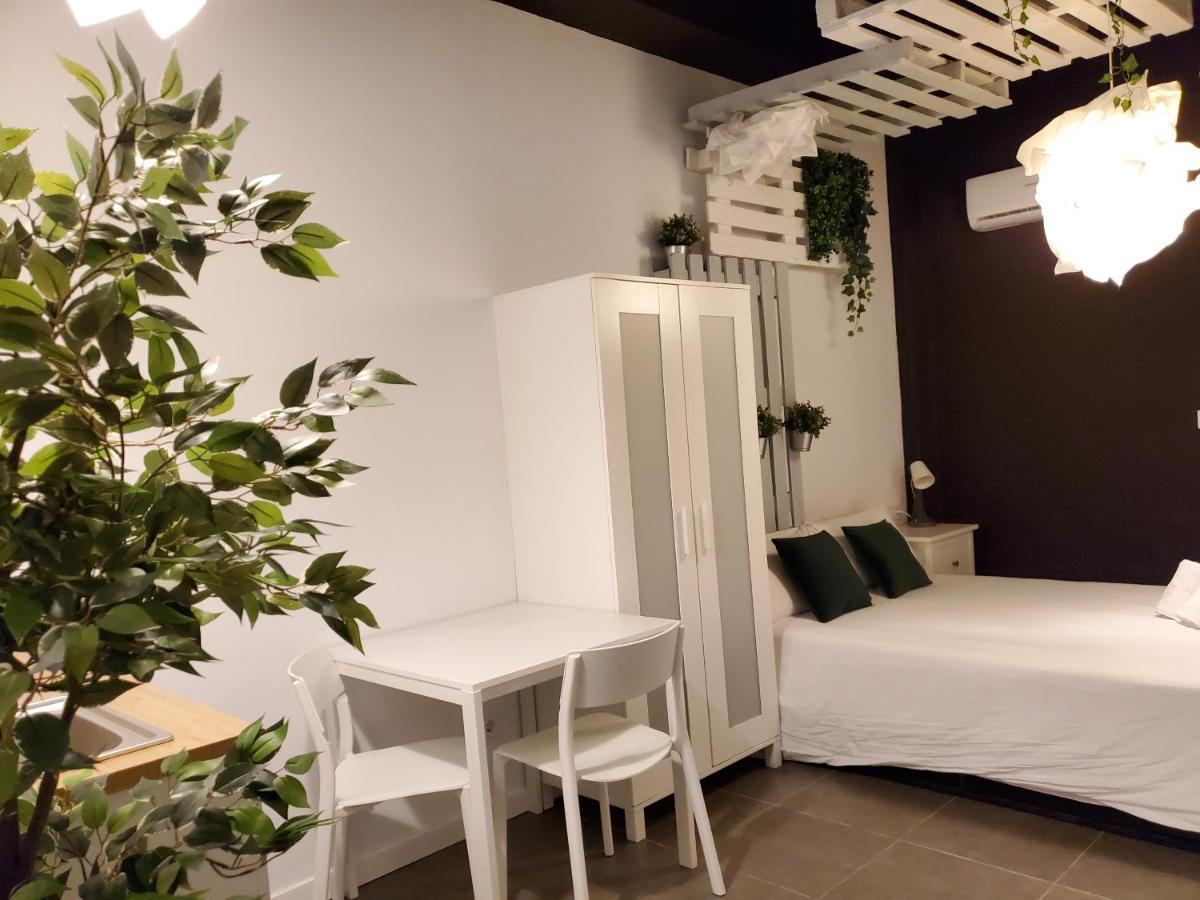 Small And Cozy - G Apartment *