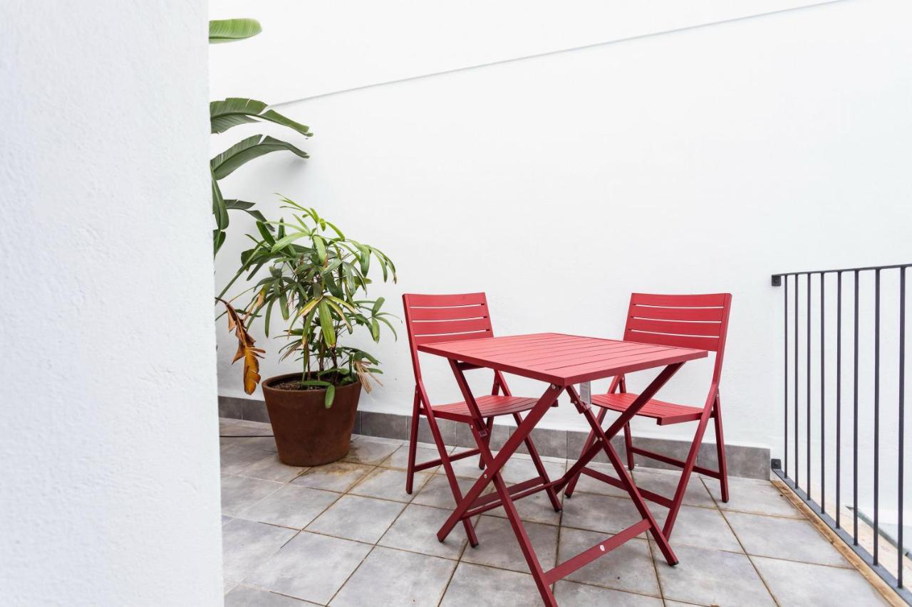 Reina 107 Boutique Guest house 2*