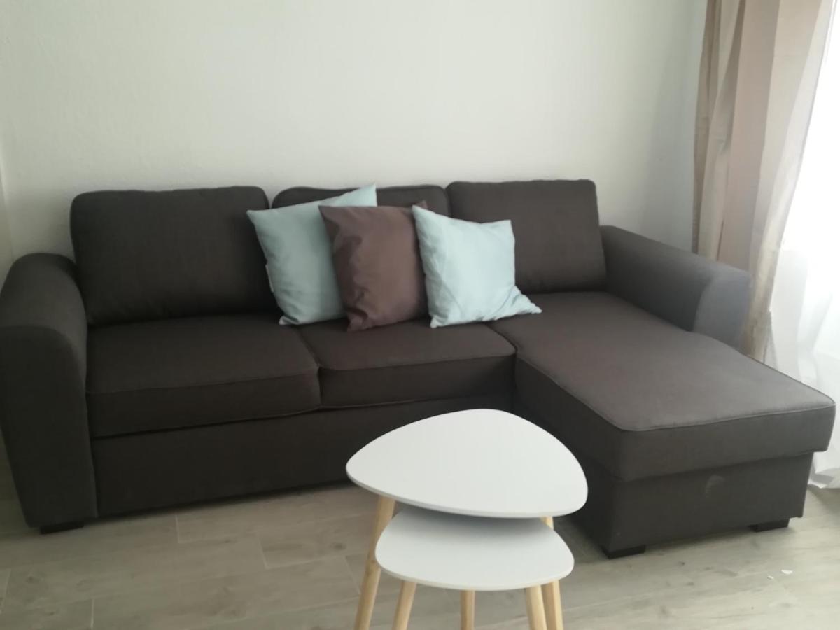 Malvarrosa Familiar, Beach Wifi Apartment *
