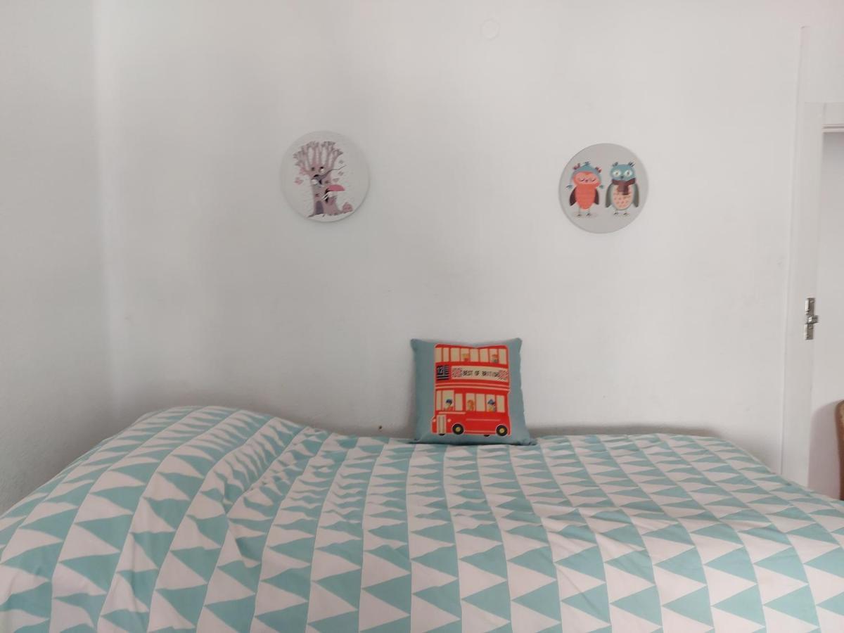 Malvarrosa Familiar, Beach Wifi Apartment *