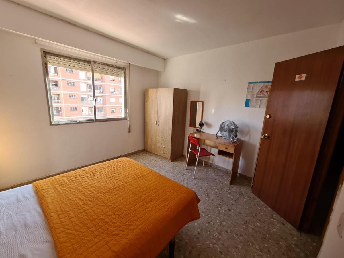 Apartamento Apartemento Grupo Amigo O Familias : Blasco Ibanez C Valencia