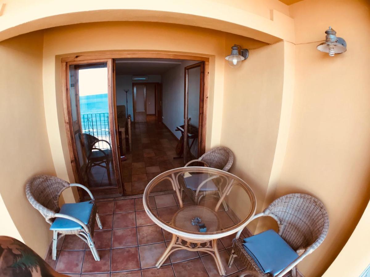 Apartamento Primera Linea De Playa. Apartment