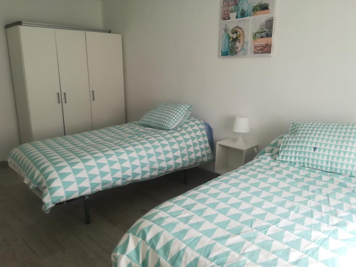 Apartment Malvarrosa Familiar, Beach Wifi