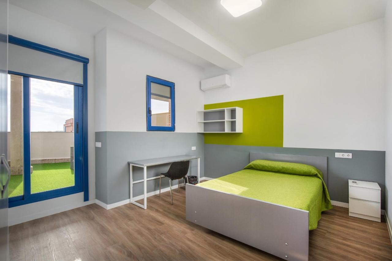 Juvenil Colegio Mayor Galileo Galilei Apartment Valencia