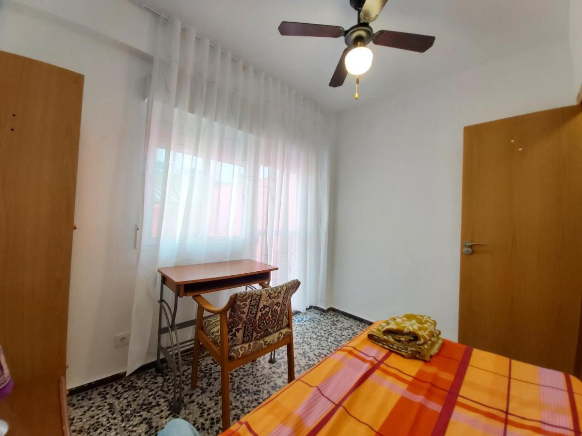 Manuelito Rooms II Valencia *