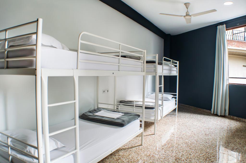 Hostel Quart Youth *