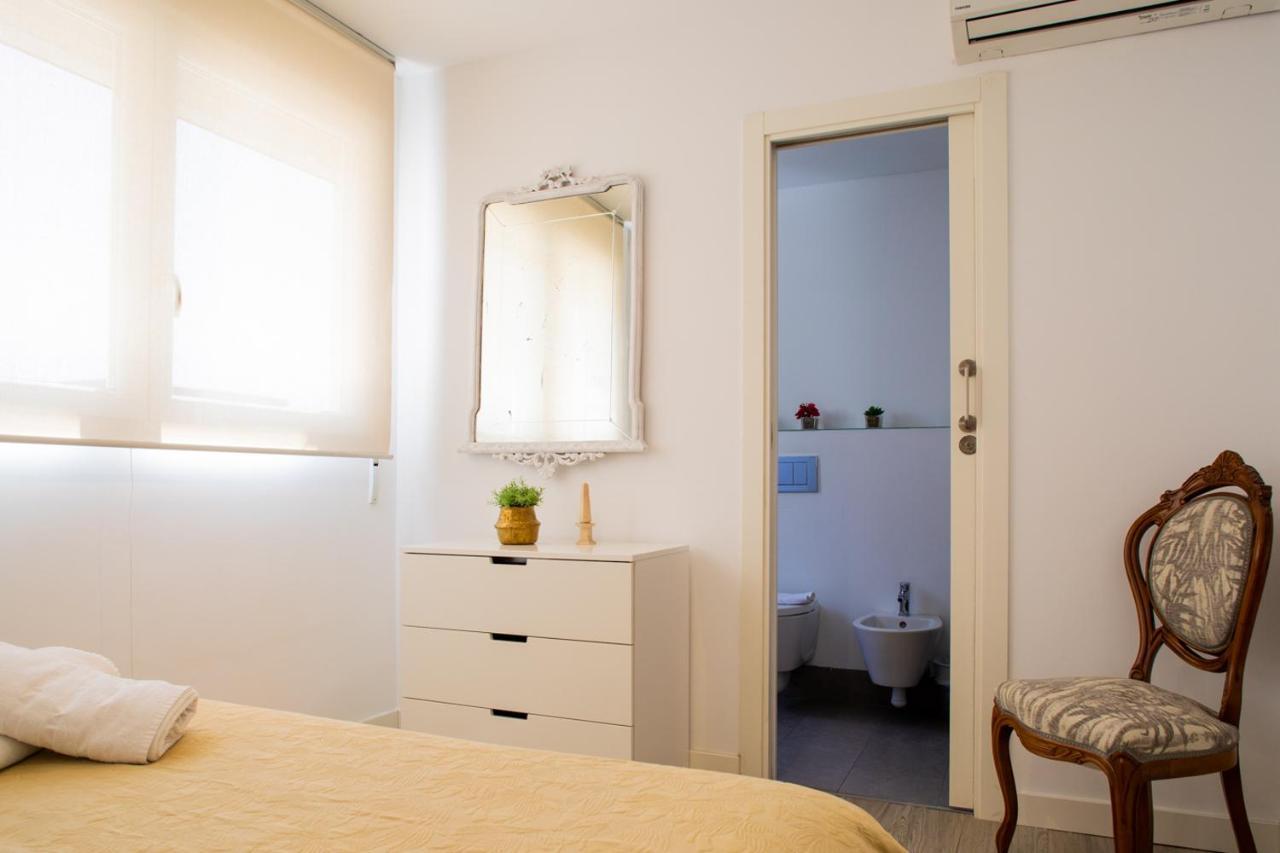 Apartment Florit Flats - Cabanyal 3 Bedroom Wifi Ac Terrace Penthouse *