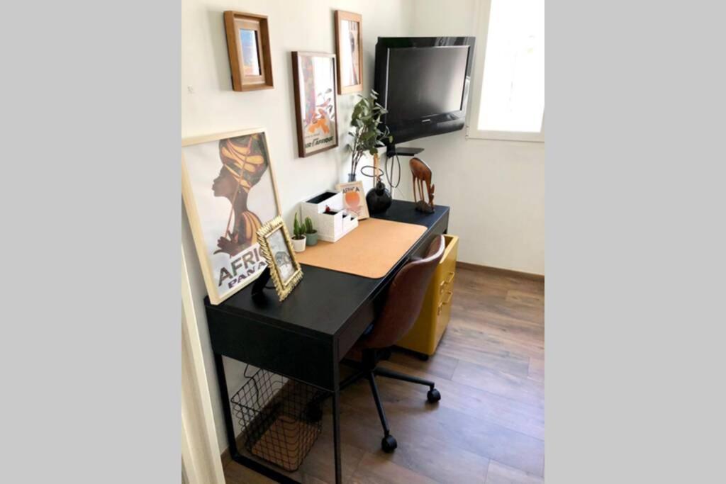 Beautiful And Renovated In The Center Apartment
