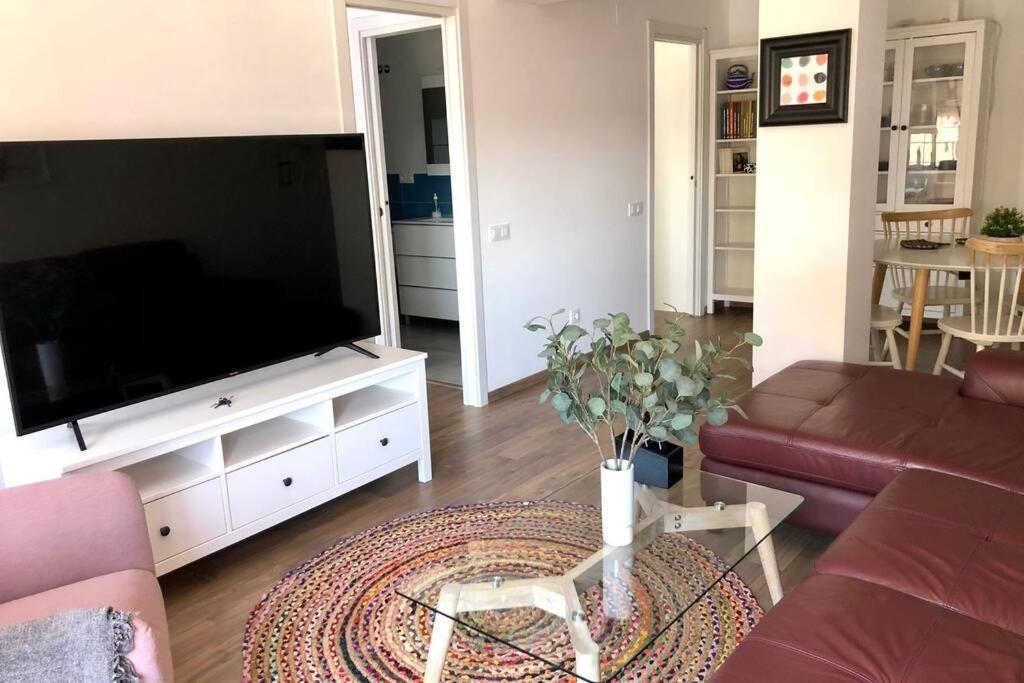 Beautiful And Renovated In The Center Valencia