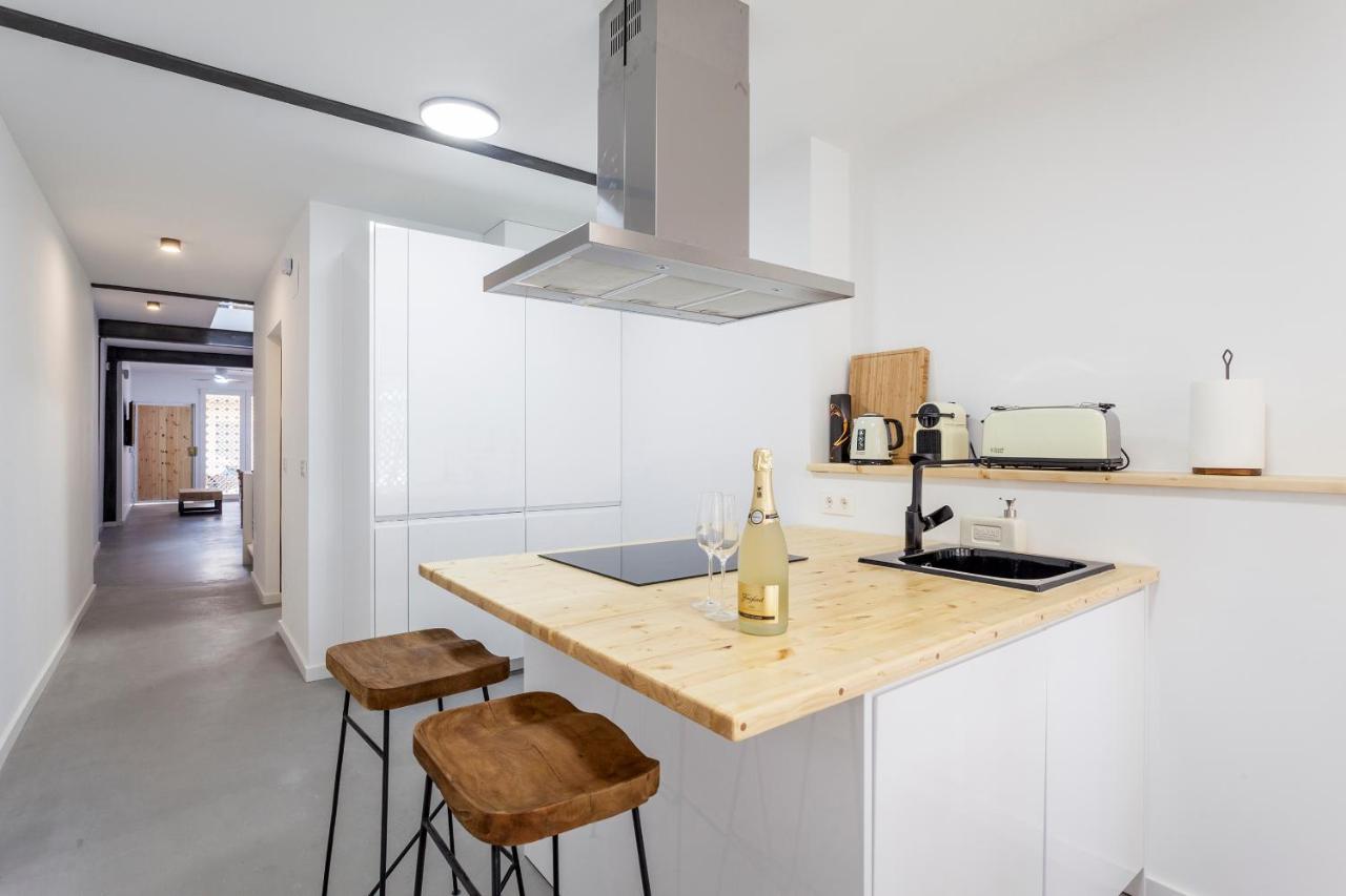 Vakantiehuis Three Floor House With Terrace Valencia