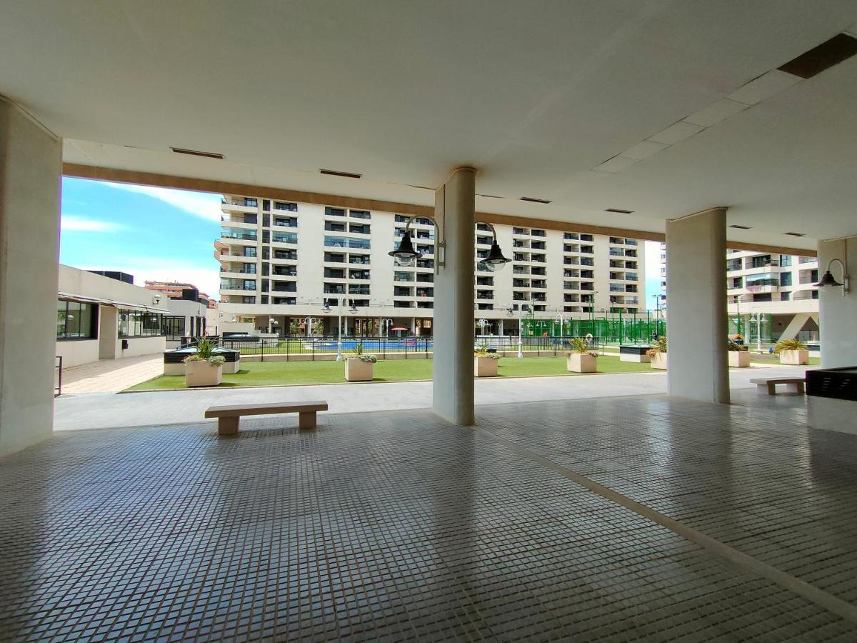 Non Stress First Level Apartment Valencia