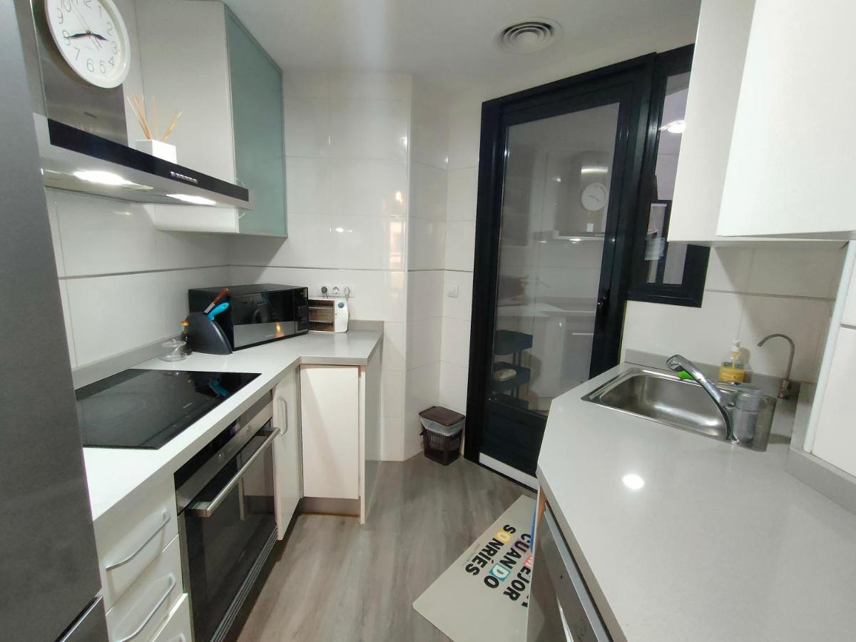 Non Stress First Level Apartment Valencia