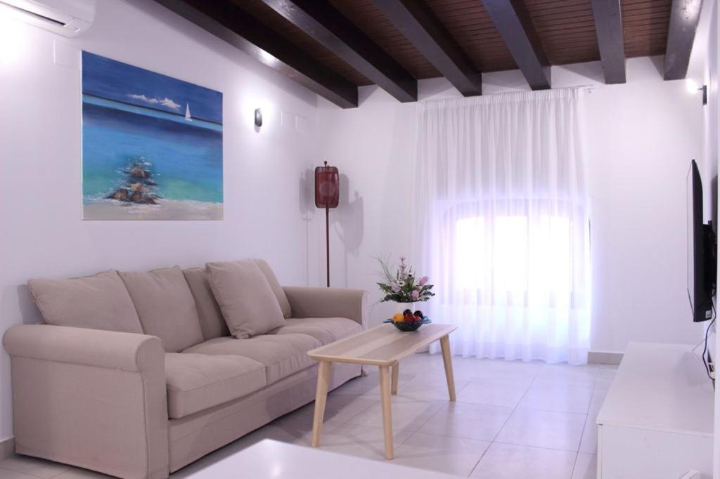 Plaza Negrito Apartment *