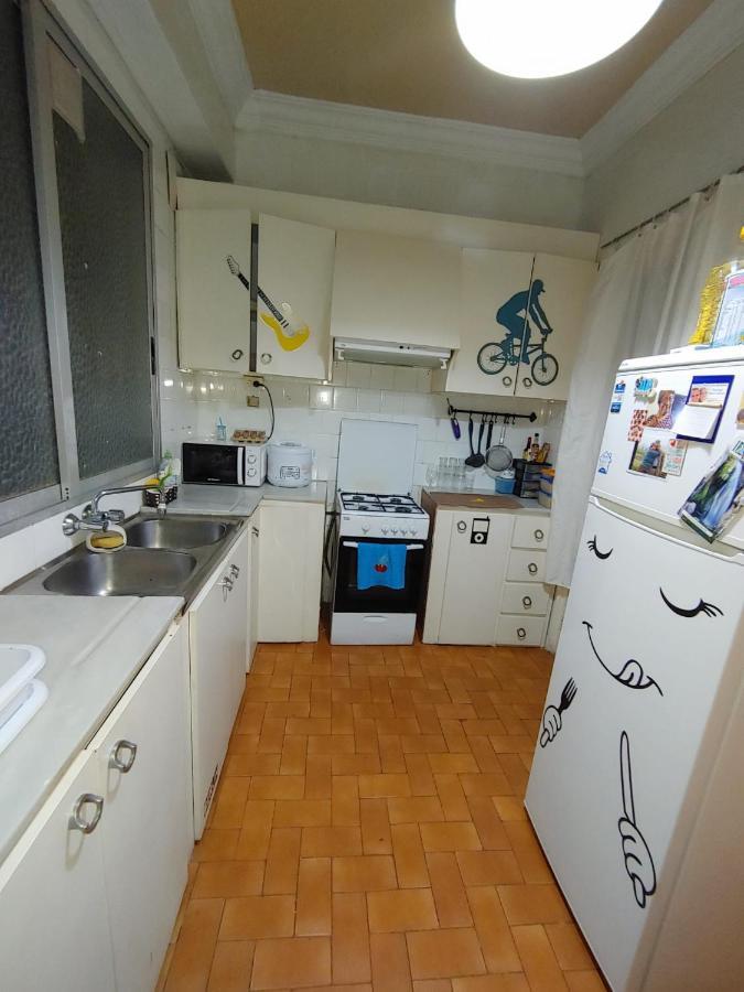 Hospedagem domiciliar Comoda Habitacion Privada *