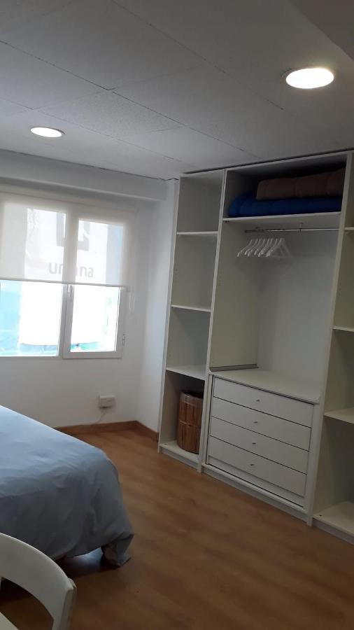 Near Plaza Ayuntamiento In The Historic Center Of Apartment *