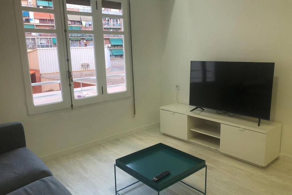 Mossen Flat Patraix *