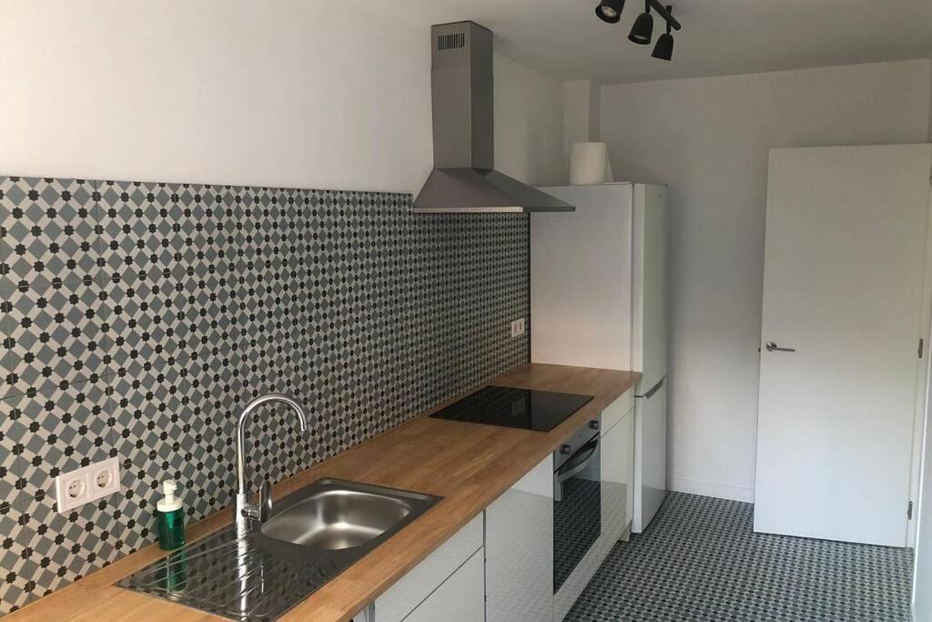 Mossen Flat Patraix *
