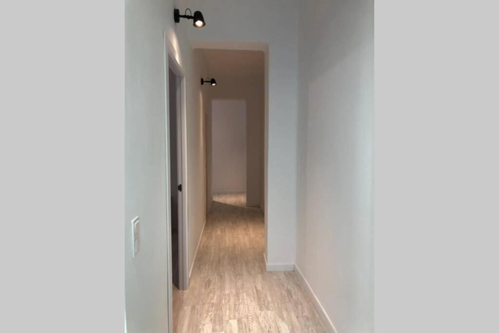Mossen Flat Patraix *